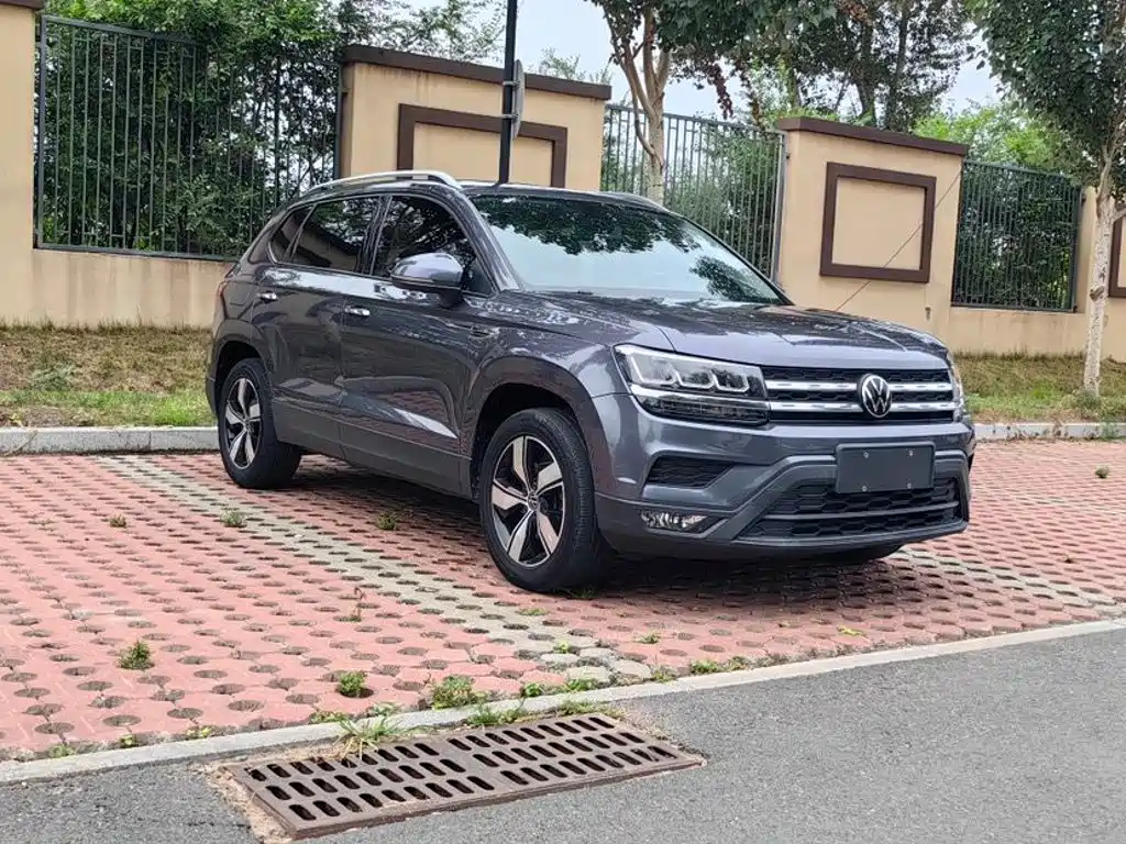 Volkswagen Tharu — фото 2