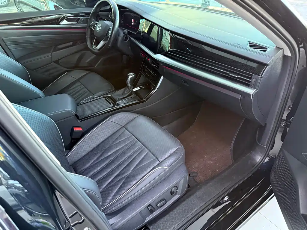 Volkswagen Passat — фото 10