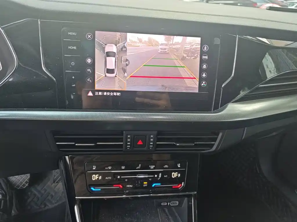 Volkswagen Passat — фото 13