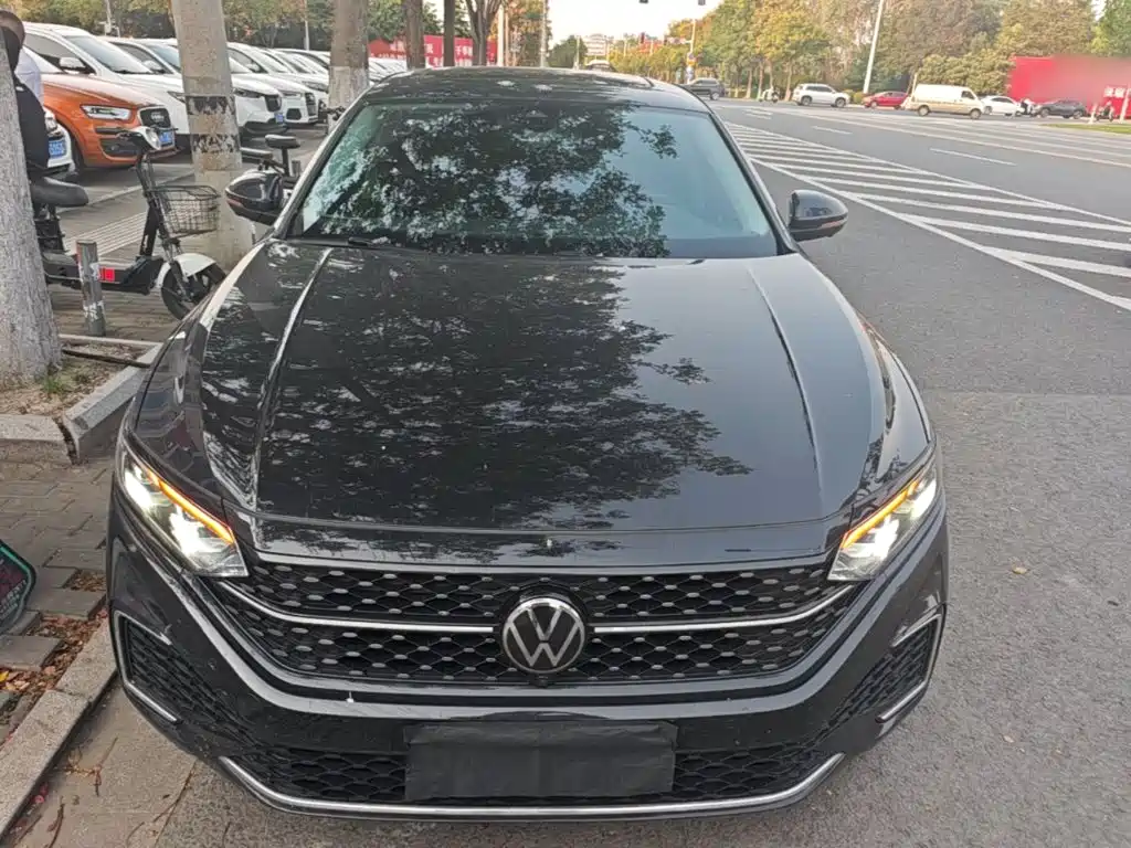Volkswagen Passat — фото 3