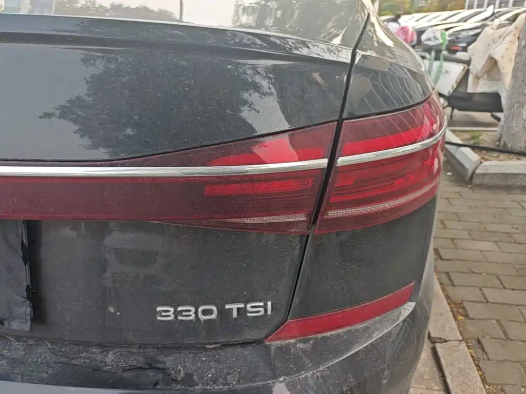 Volkswagen Passat — фото 8