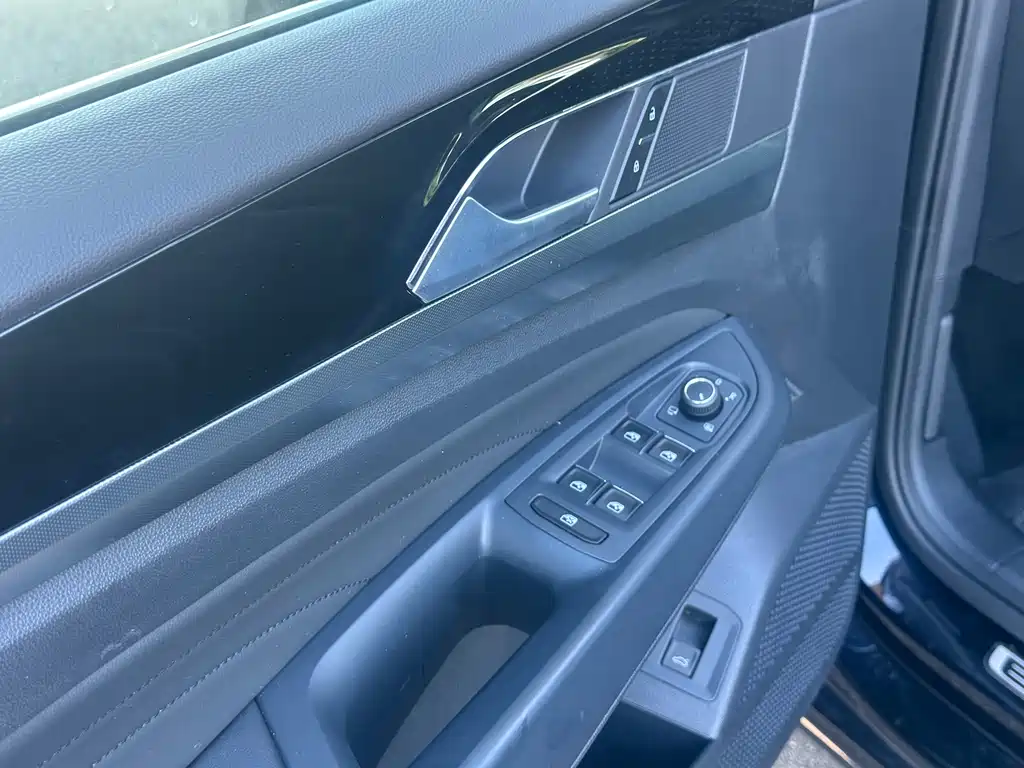 Volkswagen Passat — фото 6