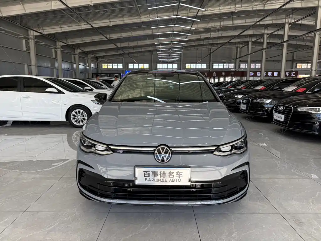 Volkswagen Golf — фото 2