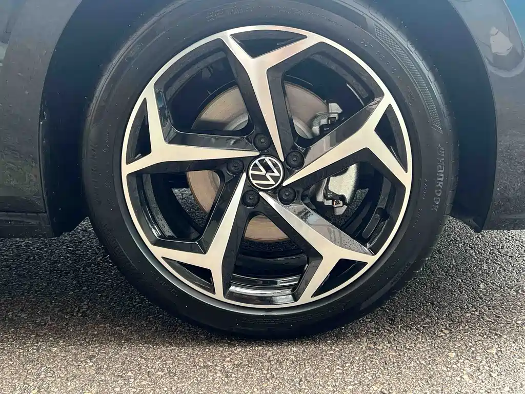Volkswagen Passat — фото 4