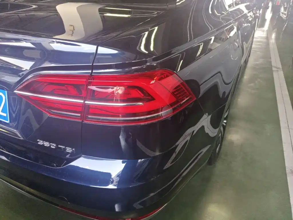 Volkswagen Phideon — фото 8