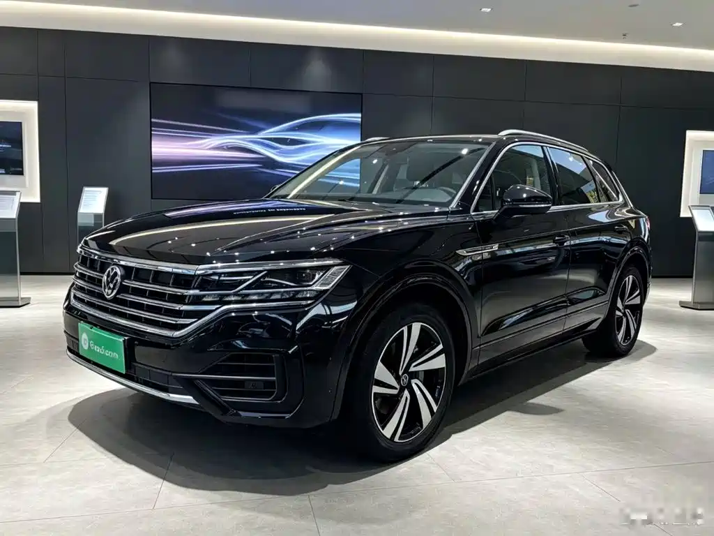 Volkswagen Touareg — фото 2