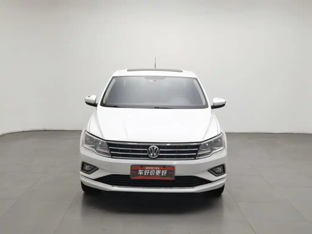 Volkswagen Jetta — фото 3