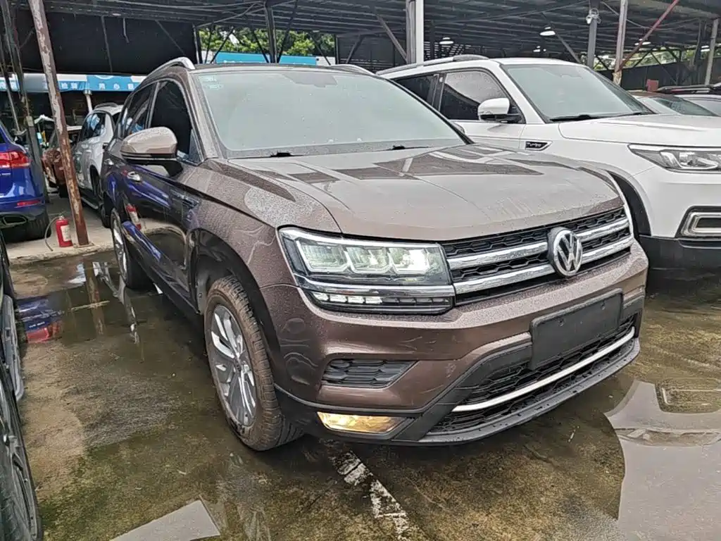 Volkswagen Tharu — фото 4