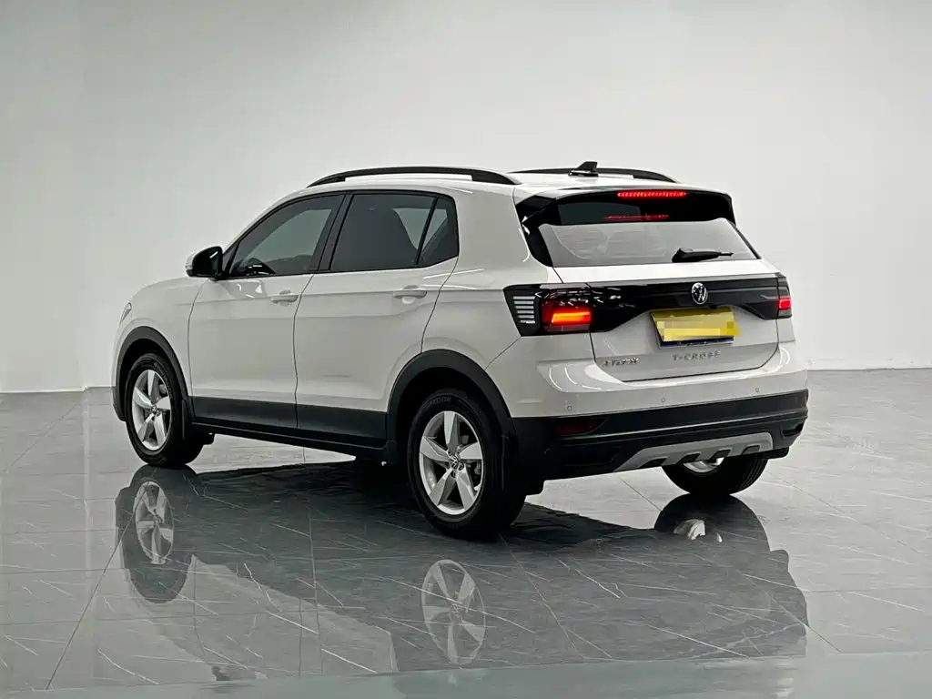 Volkswagen T-Cross — фото 4
