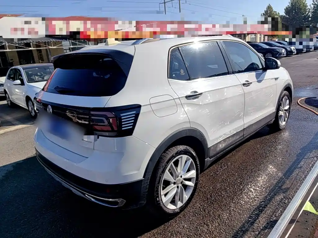 Volkswagen T-Cross — фото 7