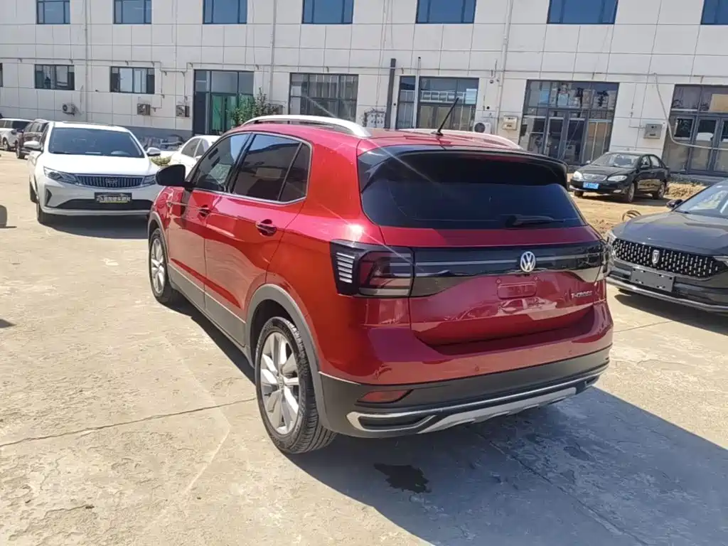 Volkswagen T-Cross — фото 5