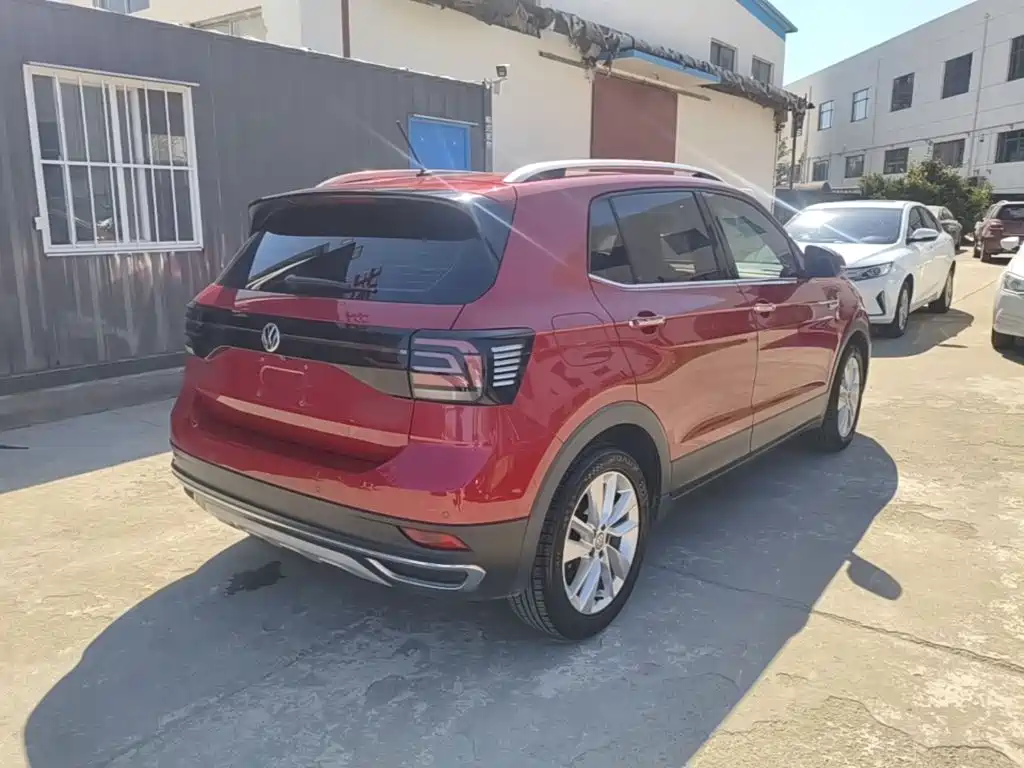 Volkswagen T-Cross — фото 7