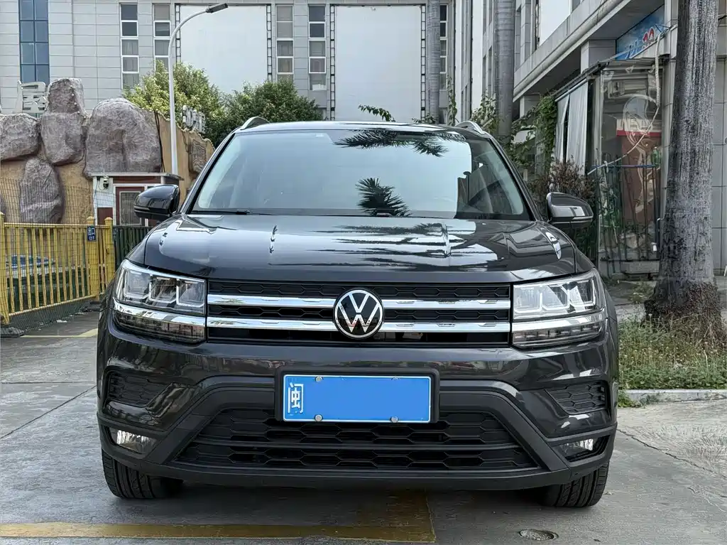 Volkswagen Tharu — фото 2