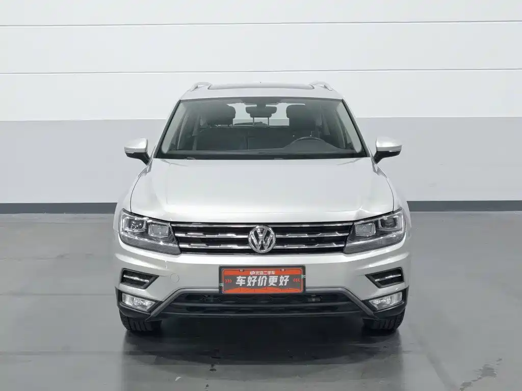 Volkswagen Tiguan L — фото 3