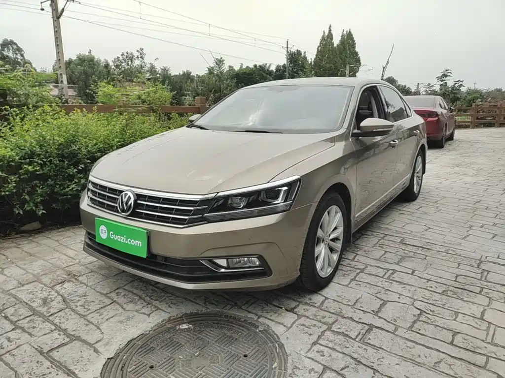 Volkswagen Passat — фото 2