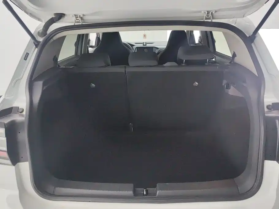 Volkswagen T-Cross — фото 4