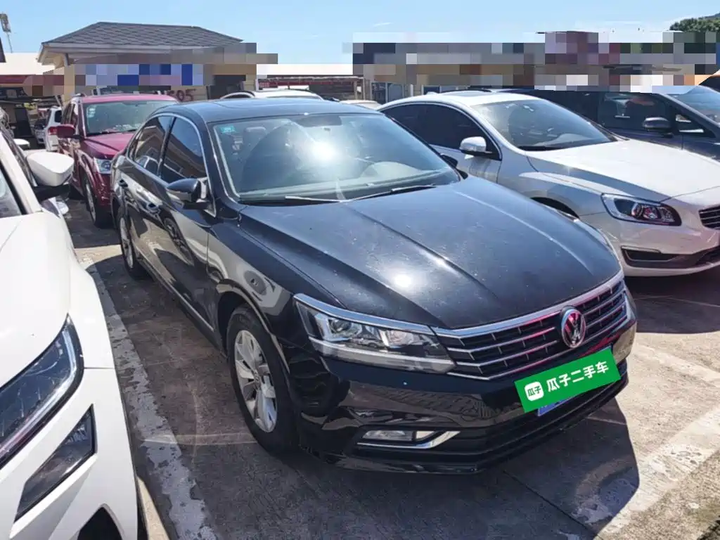 Volkswagen Passat — фото 4