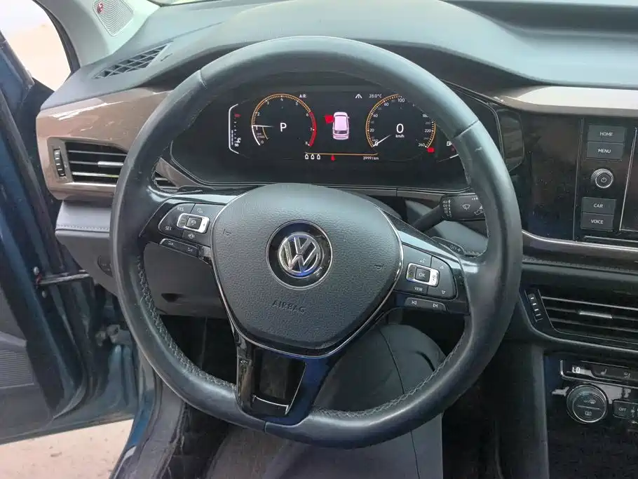 Volkswagen Tharu — фото 15