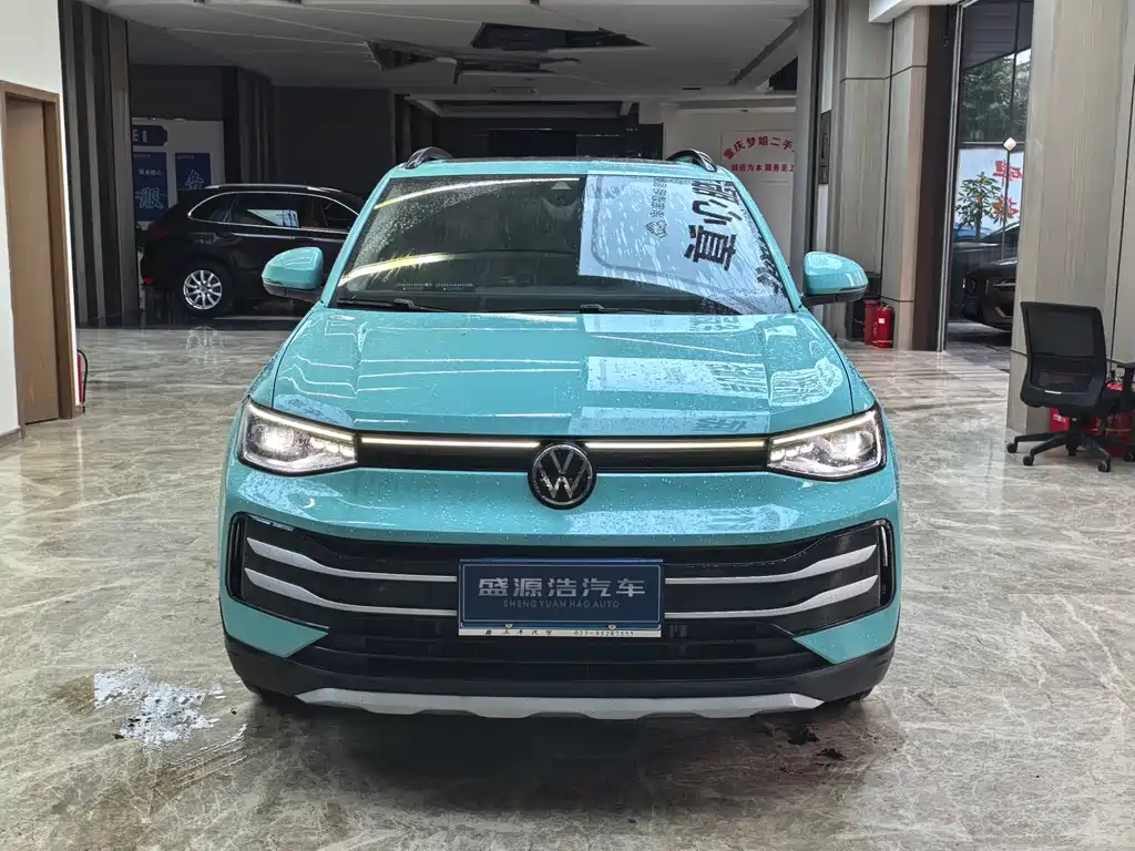 Volkswagen Tharu — фото 2