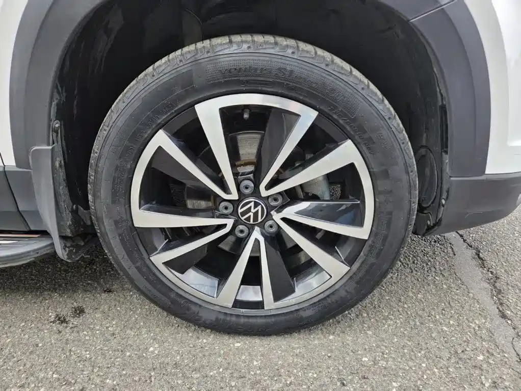 Volkswagen Tharu — фото 4