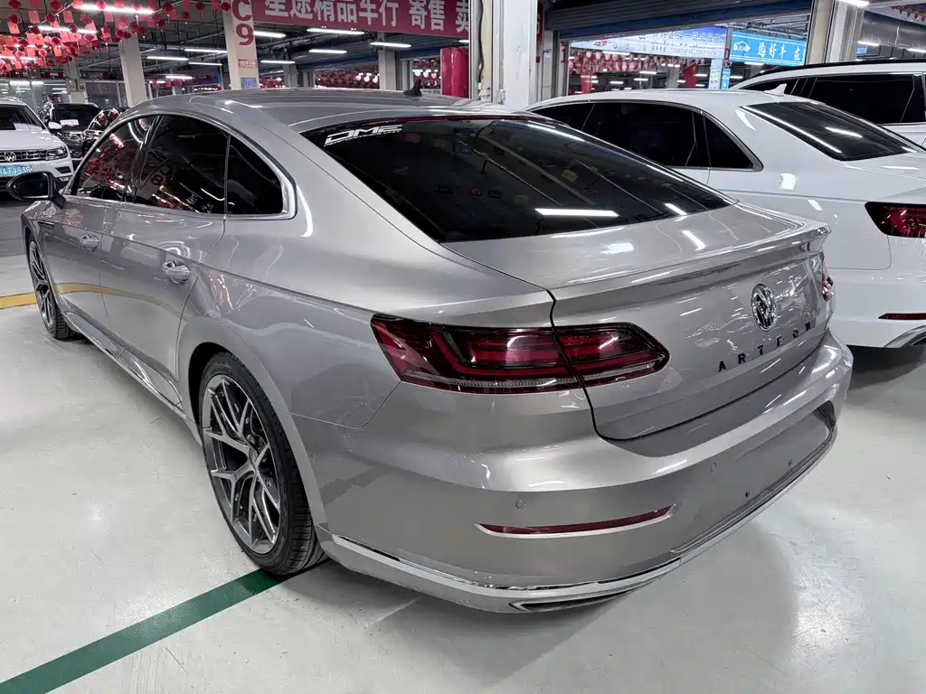 Volkswagen CC — фото 17