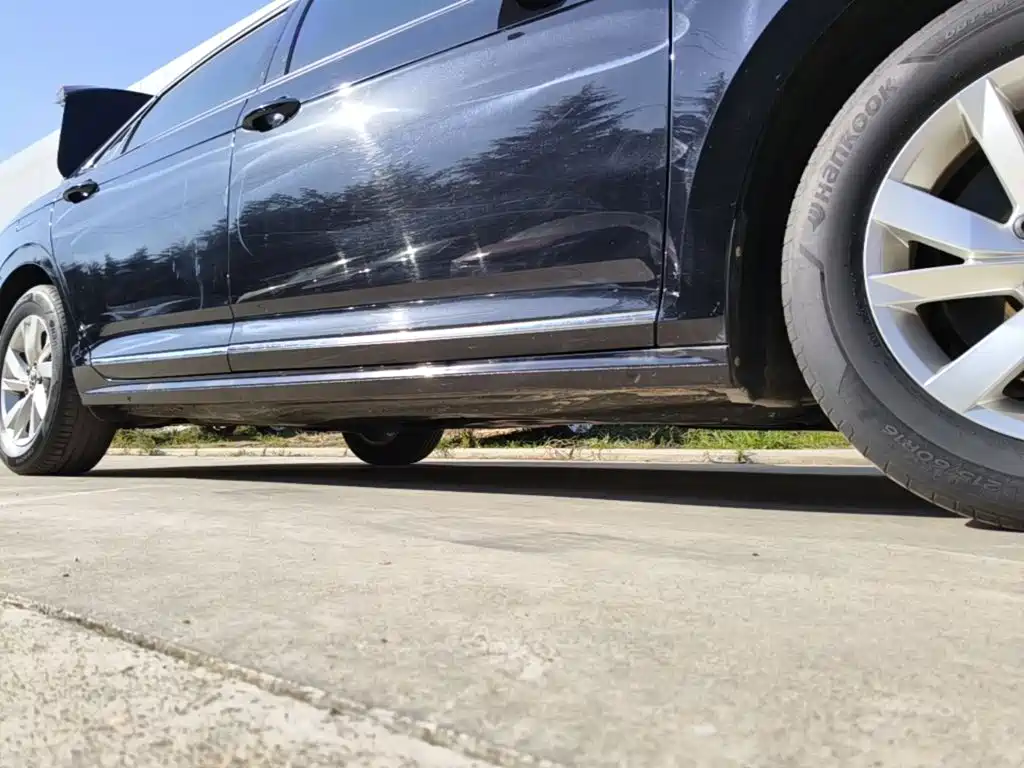 Volkswagen Passat — фото 22