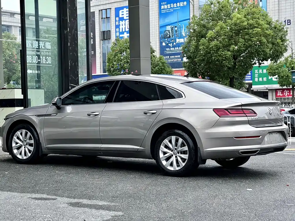 Volkswagen CC — фото 7