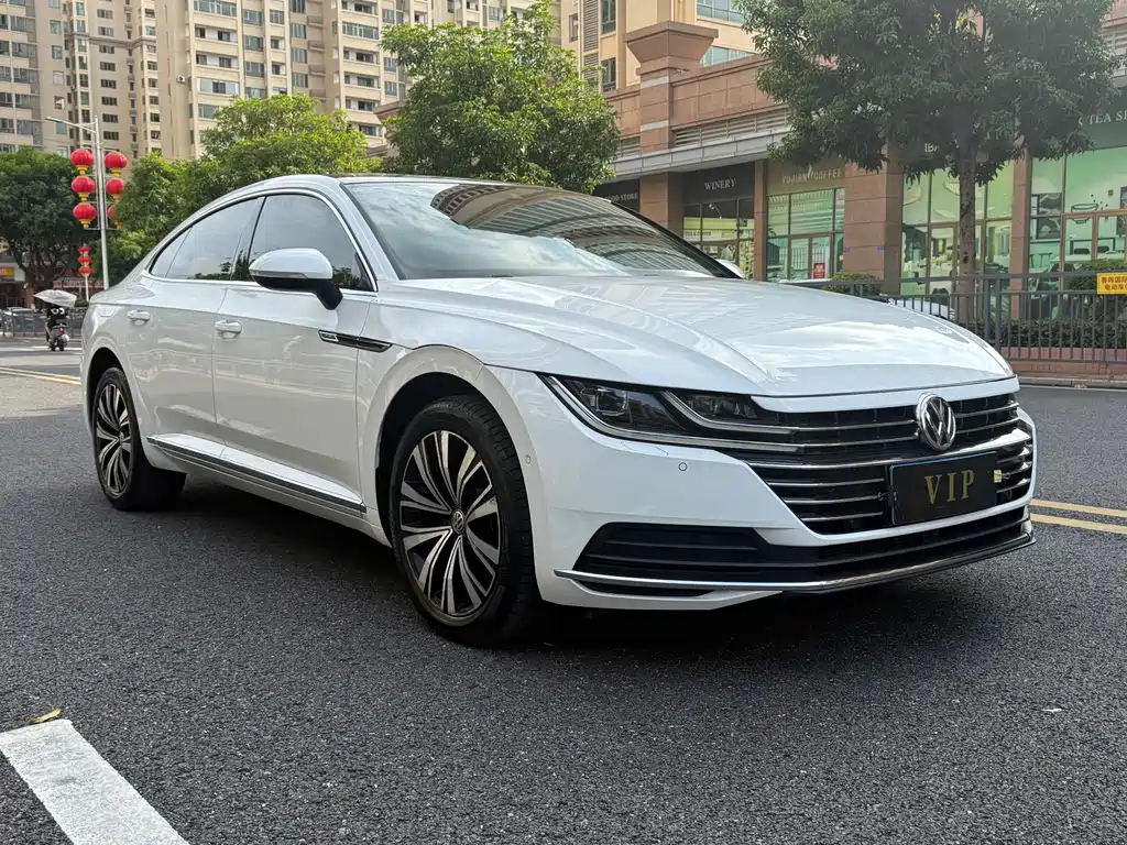 Volkswagen CC — фото 3