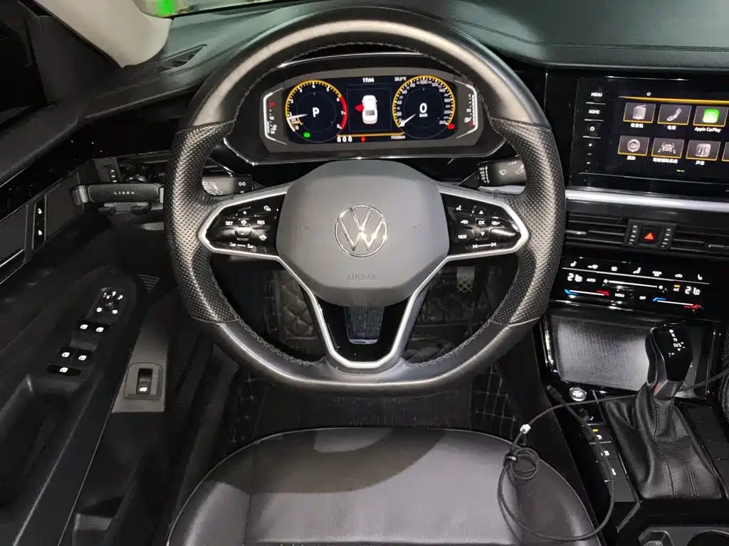 Volkswagen Passat — фото 6