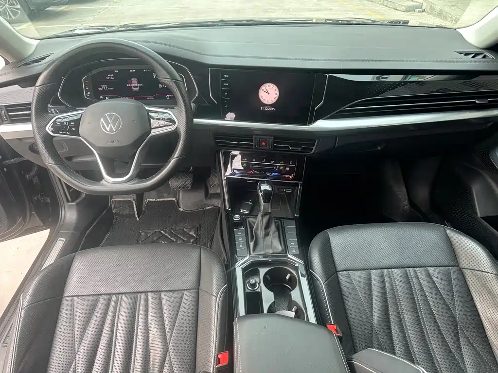 Volkswagen Passat — фото 6