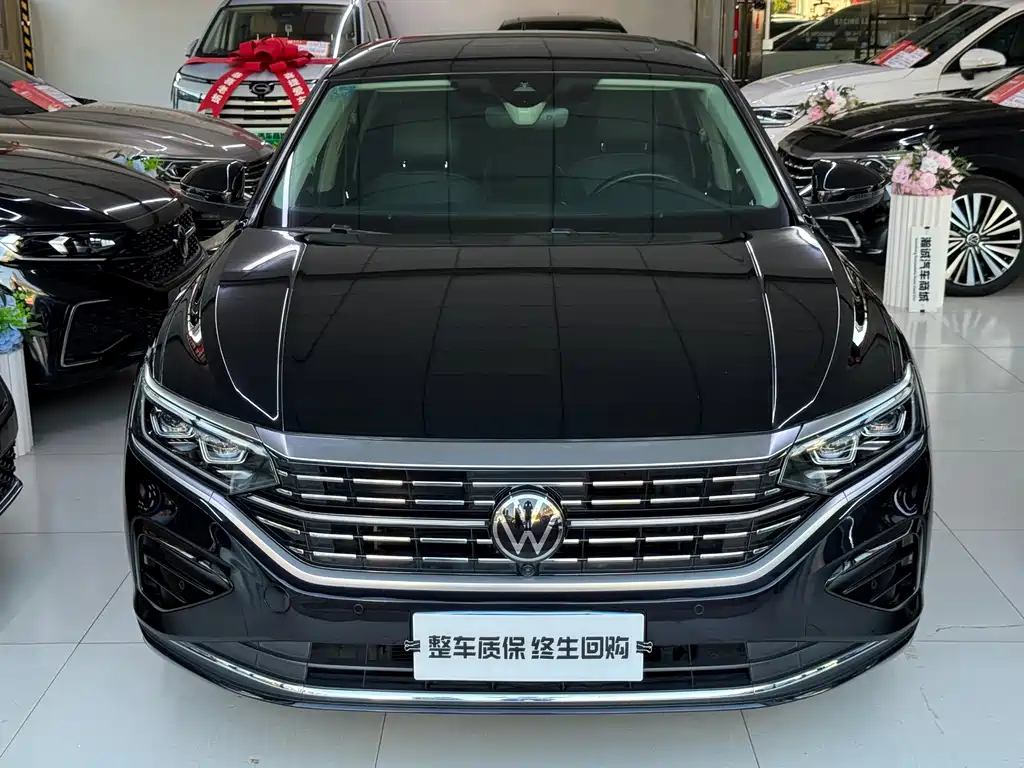 Volkswagen Passat — фото 2