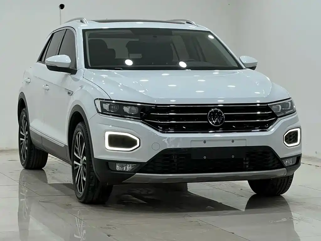 Volkswagen T-Roc — фото 3