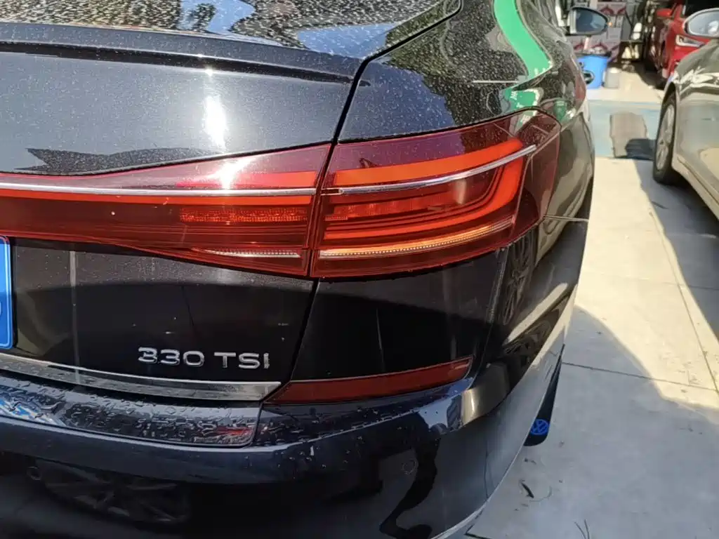 Volkswagen Passat — фото 8