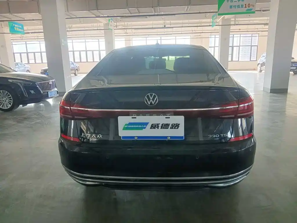 Volkswagen Passat — фото 5