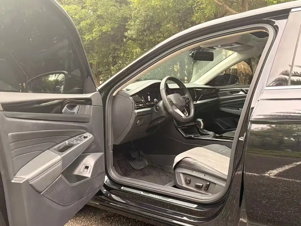 Volkswagen Passat — фото 4