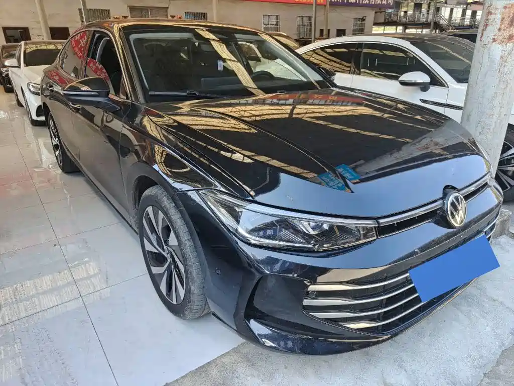 Volkswagen Passat — фото 3