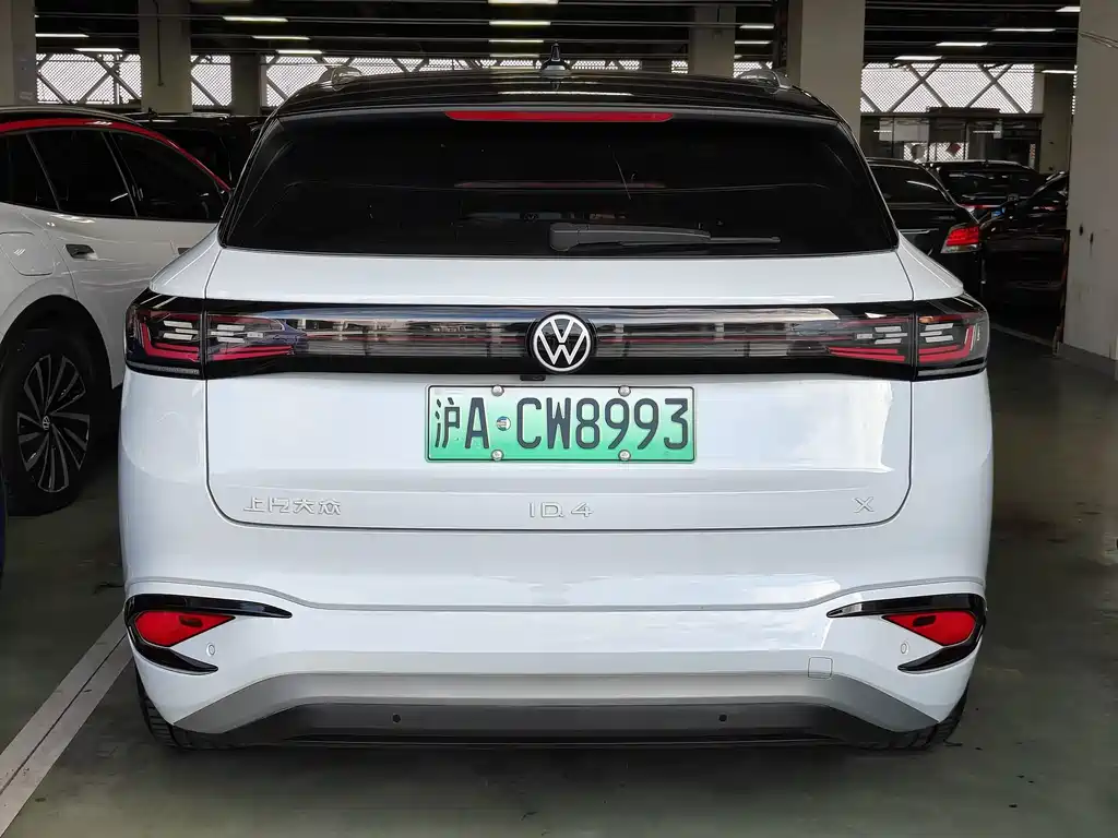 Volkswagen ID.4 X — фото 4