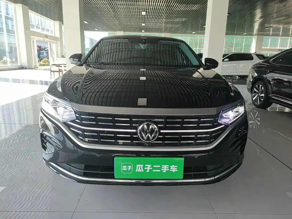 Volkswagen Passat — фото 3