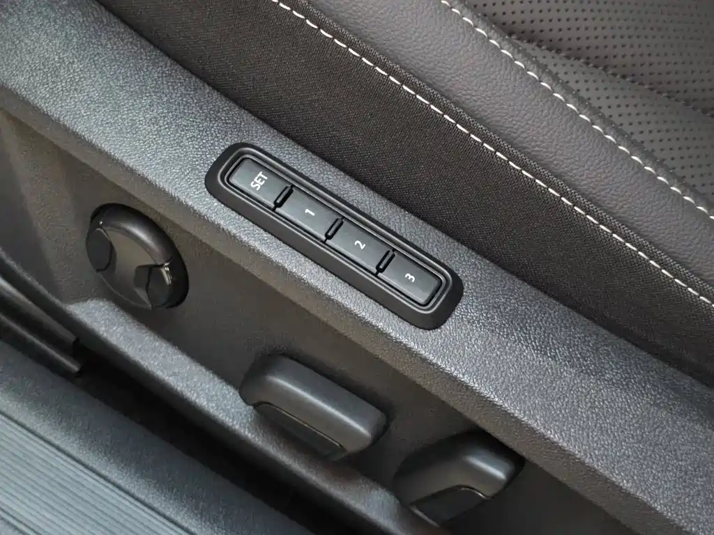 Volkswagen Passat — фото 4