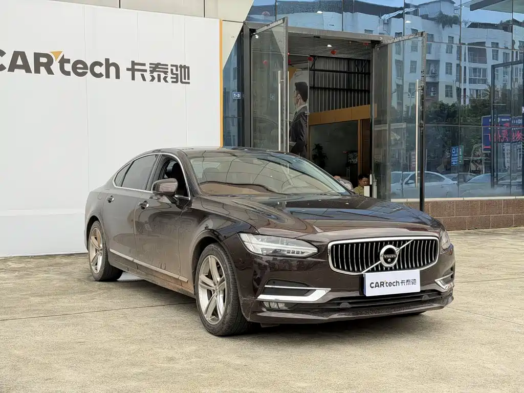 Volvo S90 — фото 3