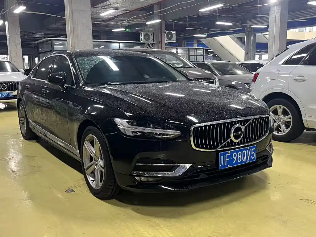 Volvo S90 — фото 3