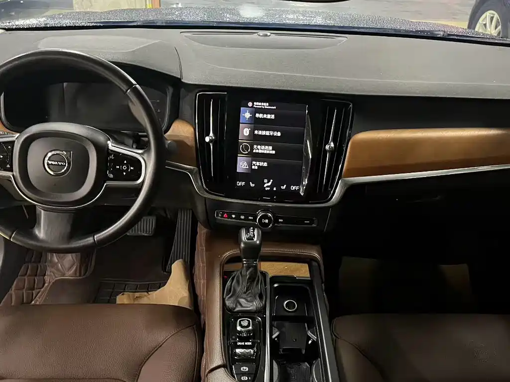 Volvo S90 — фото 8