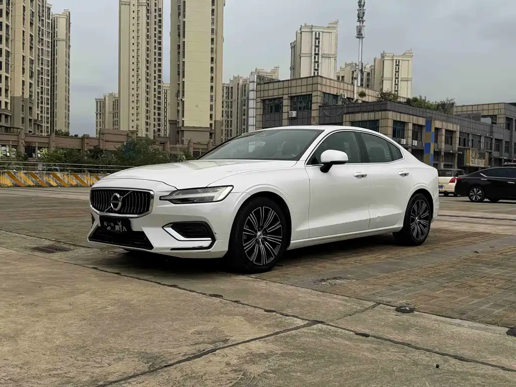 Volvo S60