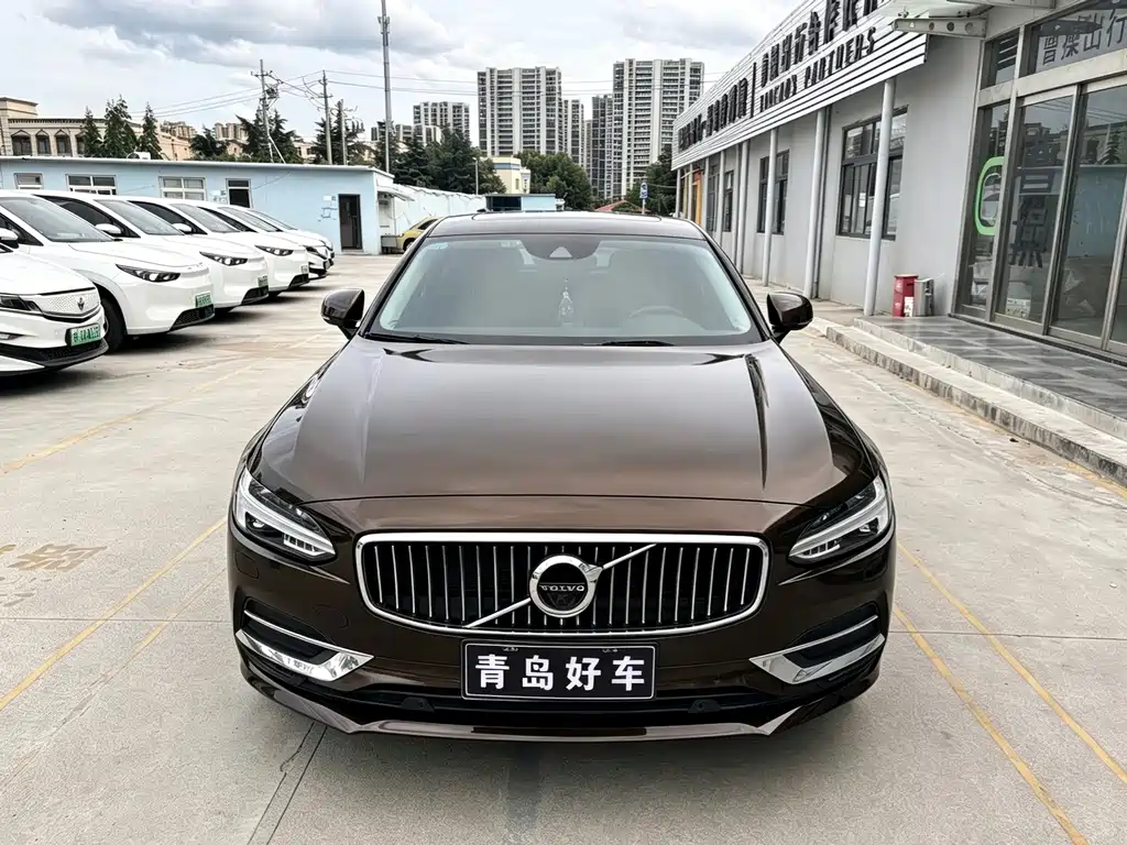 Volvo S90 — фото 2