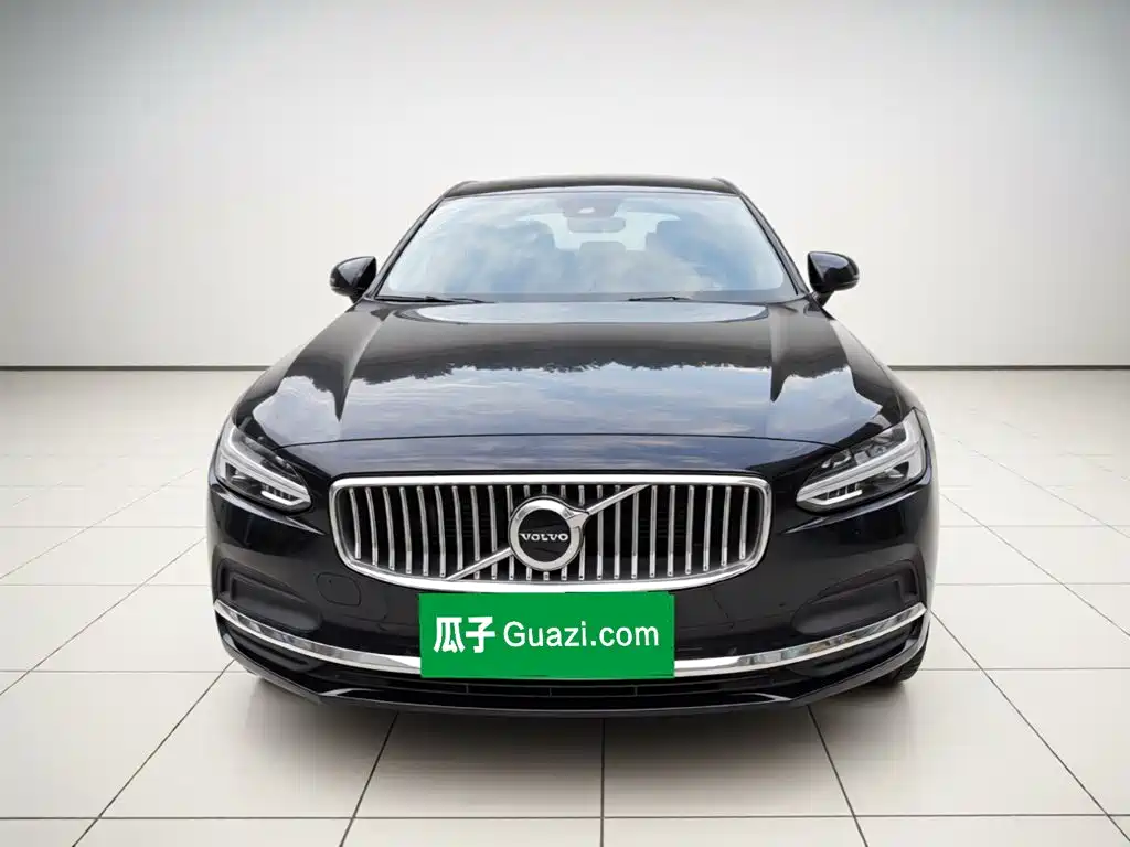 Volvo S90 — фото 23