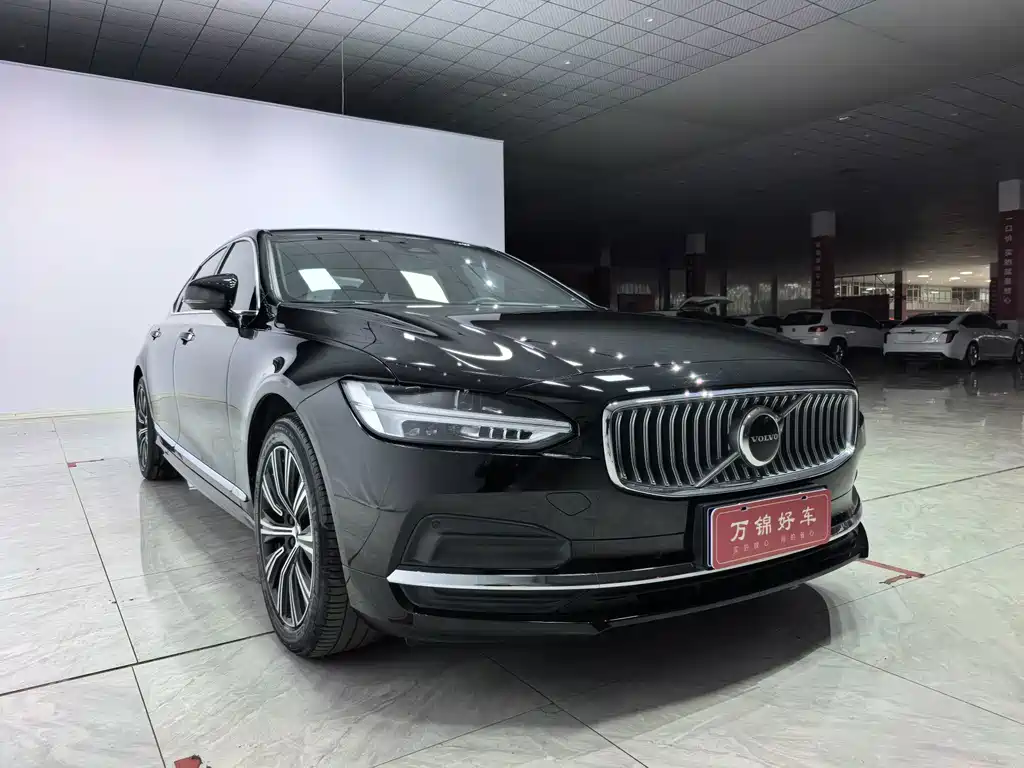 Volvo S90 — фото 3