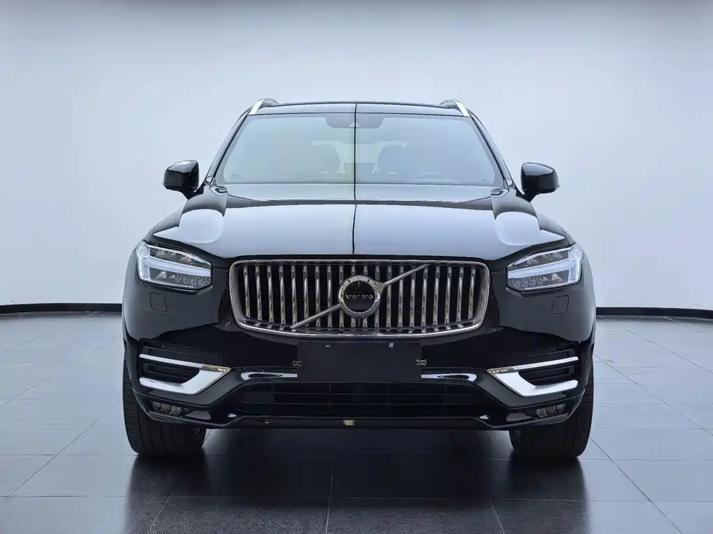 Volvo XC90 — фото 2
