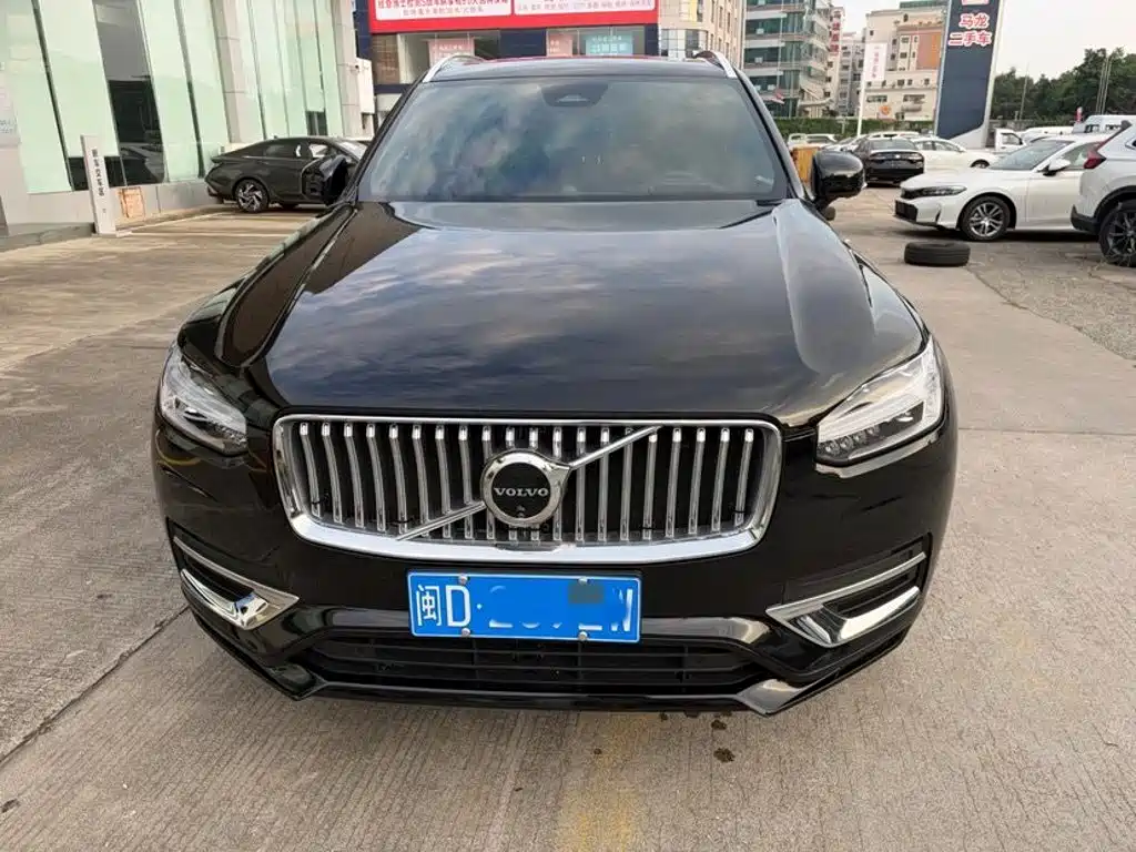 Volvo XC90 — фото 2