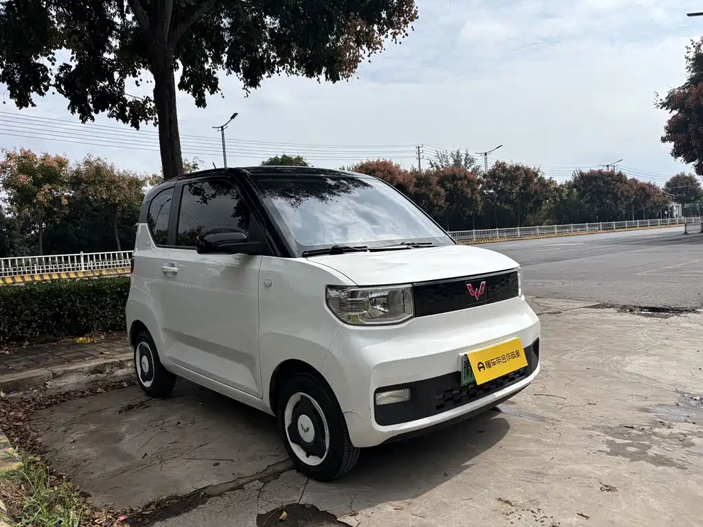 Wuling MINIEV — фото 6