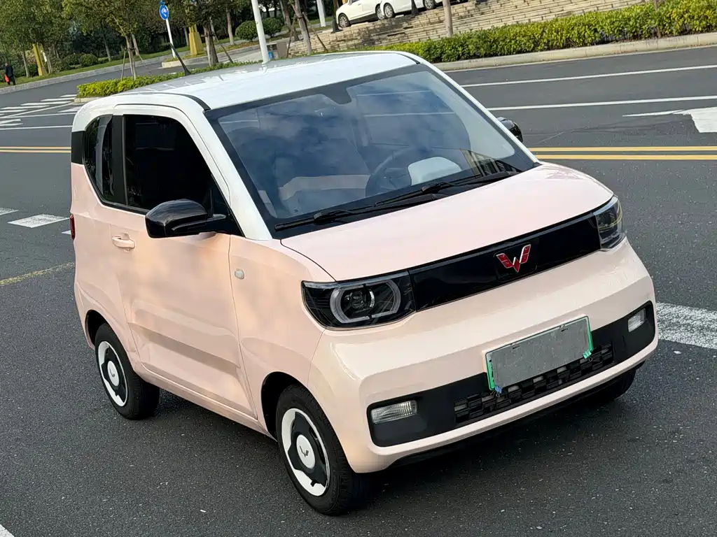 Wuling MINIEV — фото 3